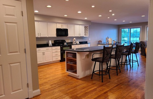 Severna Park House | Ultraclean Family Waterfront Home Annapolis Area - 198+ Top Reviews!