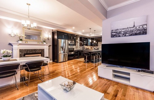 Longwood Apartment | UltraLuxe Apt in Boston Brownstone2 in Prime Location