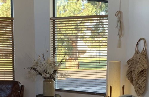 Ulverstone House | Ulverstone Boutique Accommodation Coast 2 Canyon.