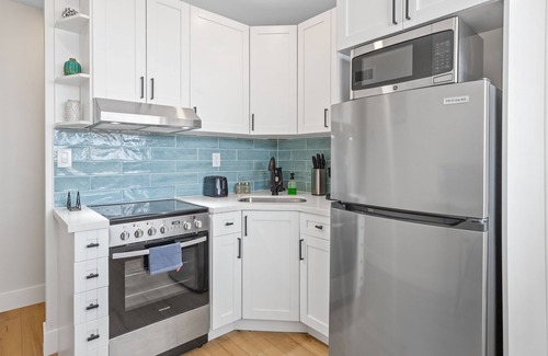 South Miami Villa | UM Haven!