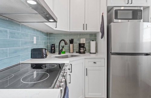 South Miami Villa | UM Haven!