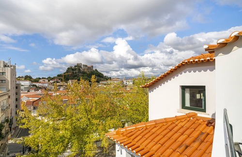 Leiria Hotel | Uma Casa da Nossa História! No Centro com Vista Sobre o Castelo de Leiria!