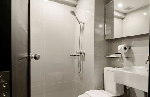 Dusit Hotel | UMA Residence