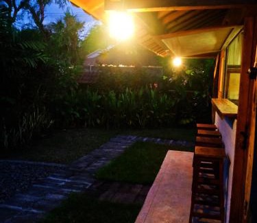 Pejarakan House | Umah Kayu 1-Menjangan homestay