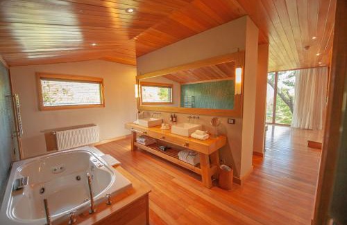 Futaleufu Cabin | Uman Lodge Patagonia Chile