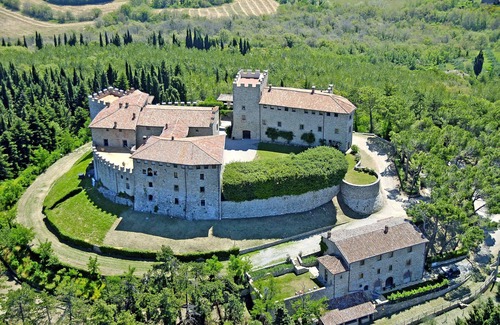 Montegiove Apartment | Umbria -Charming apartment at Castello di Montegiove