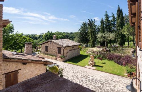 Massa Martana Villa | Umbrian Holiday on the enchanting hills of Todi!