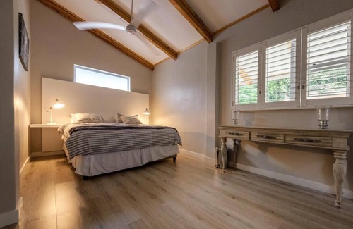La Lucia House | Umhlanga Lodge Room 1