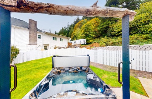 Gardiner House | Umpqua Overlook