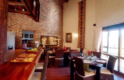 Ikwezi Cabin | Umtsalane Private Game Farm