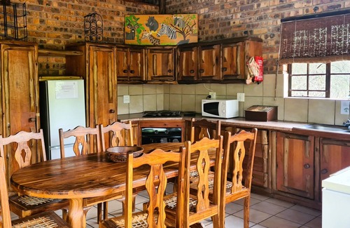 Marloth Park House | Umvangazi Rest - Enjoy a relaxing, rejuvenating and peaceful setting in the bush