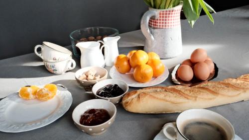 Le Cateau-Cambresis Bed & Breakfast | Un air de campagne à Baudival