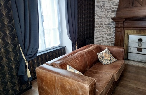Ligny-le-Chatel House | "Un Autre Temps" guest house near Chablis (10km)