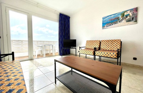 Tamaduste Apartment | Un dormitorio en primera linea del mar, El Hierro