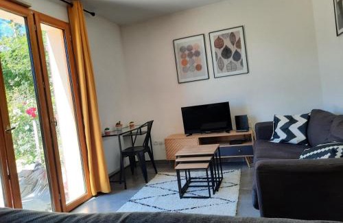 Cheptainville Apartment | Un Havre au Calme - proche Ferme de la Doudou