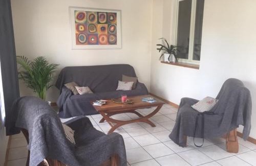 La Goutelle Apartment | Un havre de paix à la campagne près Vulcania