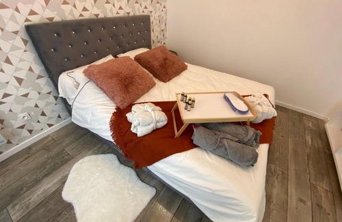 Gare-Jouvenet Apartment | Un instant de détente - studio balnéo