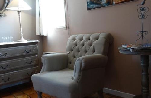 Ansouis Bed & Breakfast | Un Patio en Luberon
