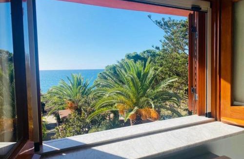 Palizzi Marina Bed & Breakfast | Una Finestra Sul Mare