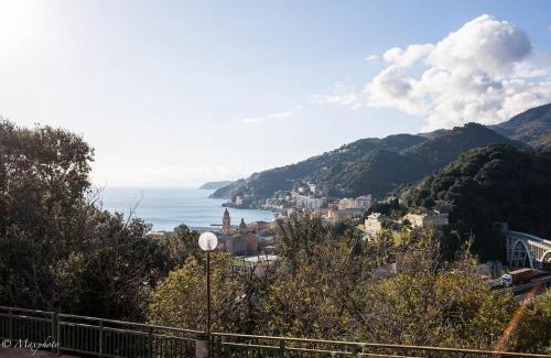 Voltri Apartment | Una finestra sul mare