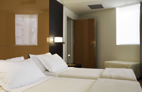 Province of Cagliari Hotel | UNA HOTELS T Hotel Cagliari