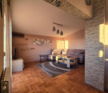 Burtaisi Apartment | UnaTea Suites
