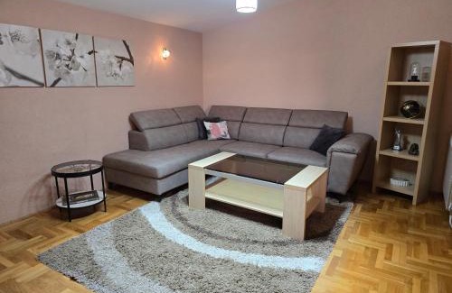 Burtaisi Apartment | UnaTea Suites