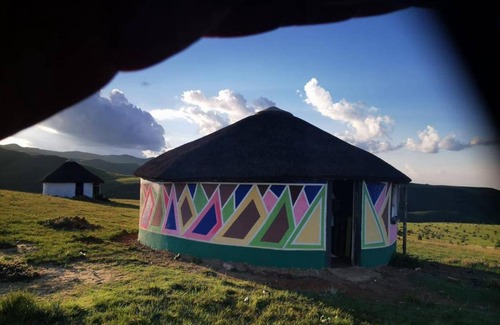 Phuthaditjhaba House | Unathi Guest Lodge