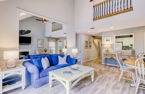 Sea Pines Condo | Unbearable natural views - near nature preserve, family friendly, close to shops