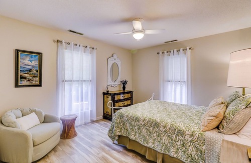 Sea Pines Condo | Unbearable natural views - near nature preserve, family friendly, close to shops