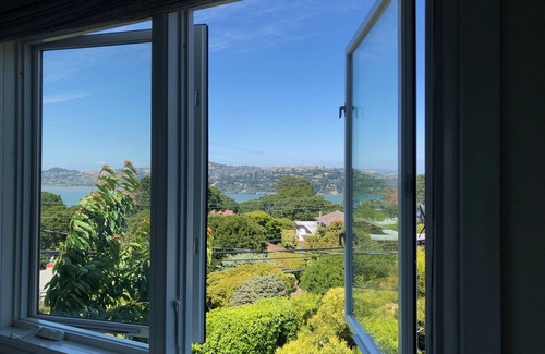 Sausalito House | Unbeatable location in the Bay area with expansive , beautiful, panoramic views.