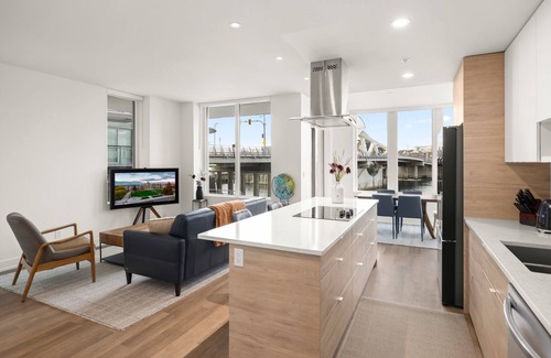 Inner Harbour Condo | Unbelievable waterfront condo, Modern 2 Bedroom, Downtown Victoria.