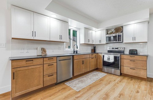 New Germantown House | Uncharted Pines | Pickleball Court + Hot Tub