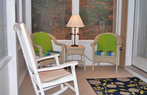 Glen Arbor House | Uncle Warren's Retreat