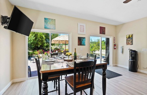 Temecula House | "Uncork and Unwind: Embrace Luxury in Wine Country."