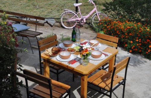 Yeghegnadzor Bed & Breakfast | Under the Walnut Tree B&B