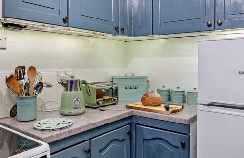 Foolow House | Undercroft - Two Bedroom House, Sleeps 4
