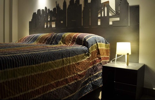Casalecchio di Reno Apartment | Underground apartment with private parking