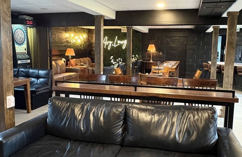 Fort Recovery House | Underground Speakeasy Experience in Historic Fort Recovery - Sleeps 14