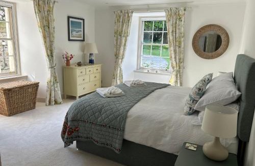 Kilmarnock Apartment | Underwood House Garden Flat