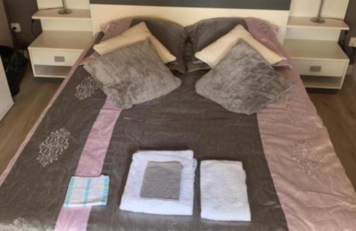 Castres Bed & Breakfast | Une chambre à louer pour 1 ou 2 personnes avec petit-déjeuner inclus