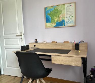 Montagnat House | Une chambre chez Damien - chambre chez habitant