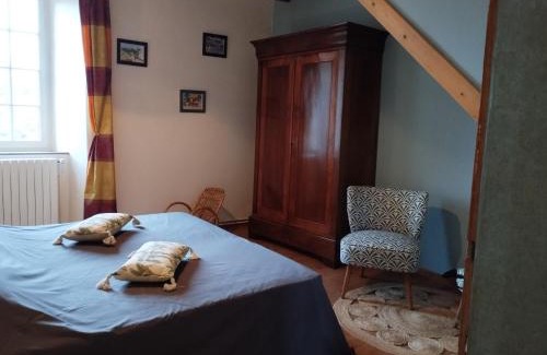 Montmartin-en-Graignes Bed & Breakfast | Une ou deux chambres dans une demeure historique