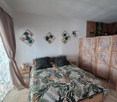 Taillades Apartment | Une parenthèse en luberon, jacuzzi