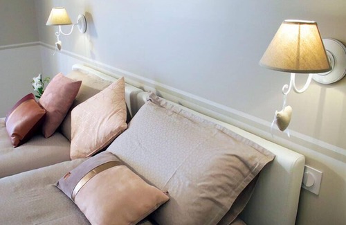Moisdon-la-Riviere Bed & Breakfast | Une pause au logis