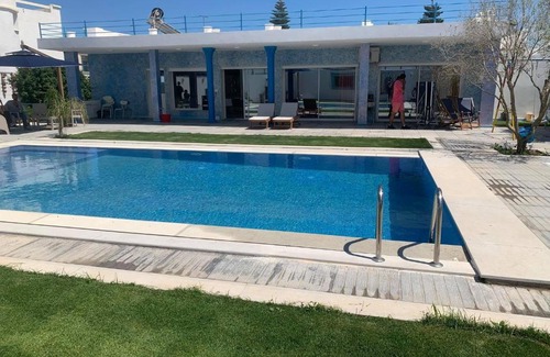 Dar Allouche Villa | une superbe villa avec piscine à Dar allouche kélibia