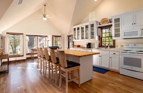 Ephraim House | Unequaled Location next to Wilsons Ice Cream Parlor on Ephraim's Harbor and dock