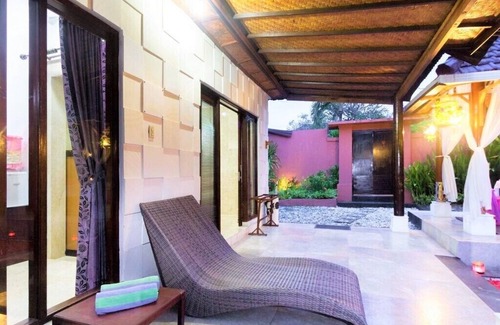 By Pass Ngurah Rai Kuta Villa | Unforgetable Romantic Pool Villa In Kuta