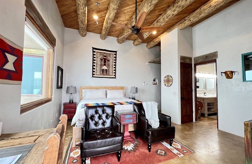 Youngsville Bed & Breakfast | Unforgettable Abiquiu Views. Luxurious Stays. Daily Gourmet Breakfast.