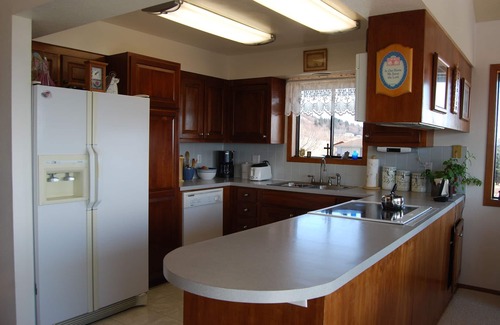 Homer House | Unforgettable Views! Large Home, Peace & Comfort! Alaska Experience Guest House